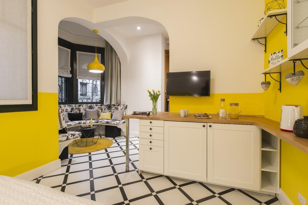 Suite Home Milano Fiera Exterior foto