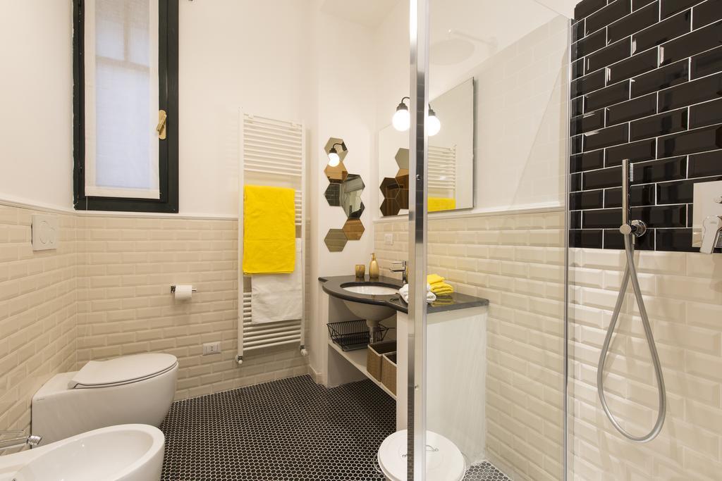 Suite Home Milano Fiera Exterior foto